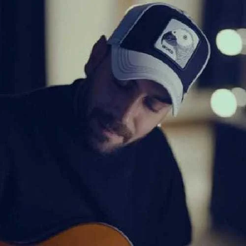 دانلود آهنگ ﭼﺸﺎت ﺳﺘﺎره داره آره ﻗﺮﺑﻮﻧﺶ ﺑﺸﻢ میثاق راد